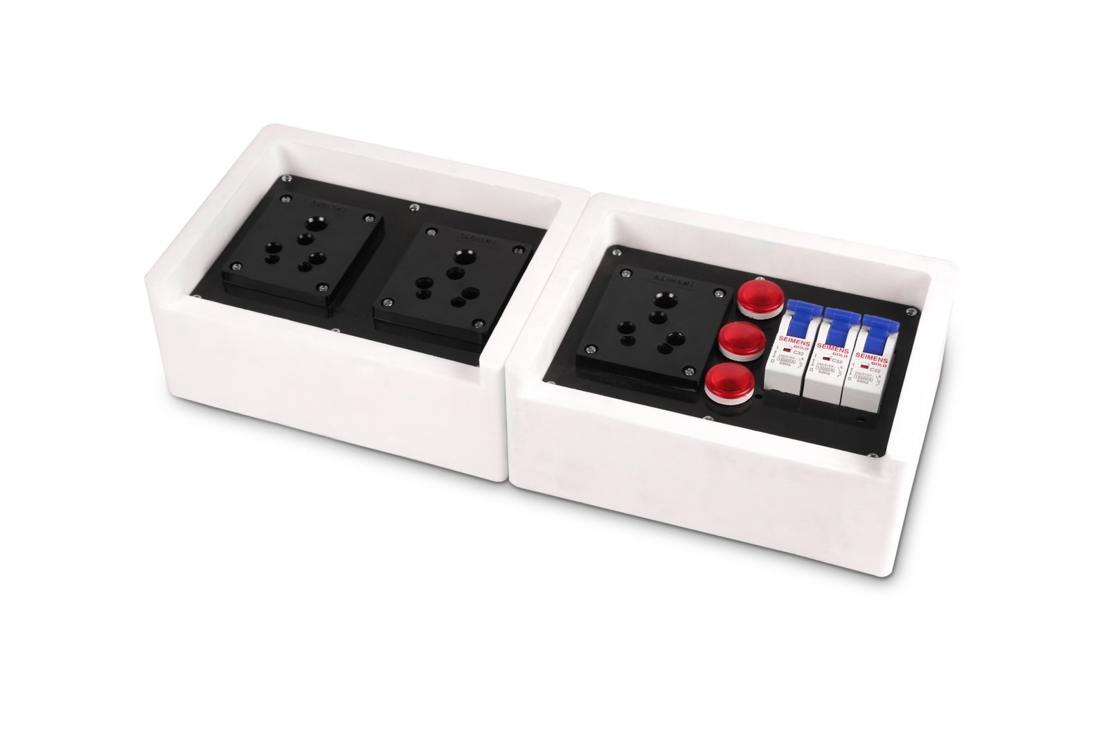 16A + 3 Plug + 3 MCB + 3 Indicator